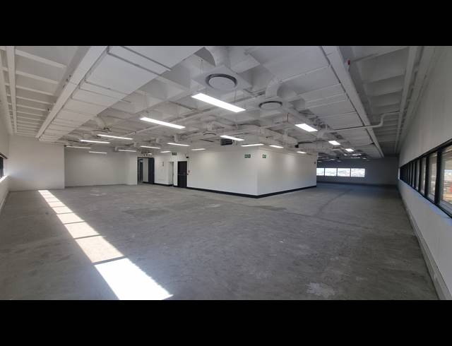 1,912M² OFFICE TO LET IN CAPE TOWN CITY CENTRE